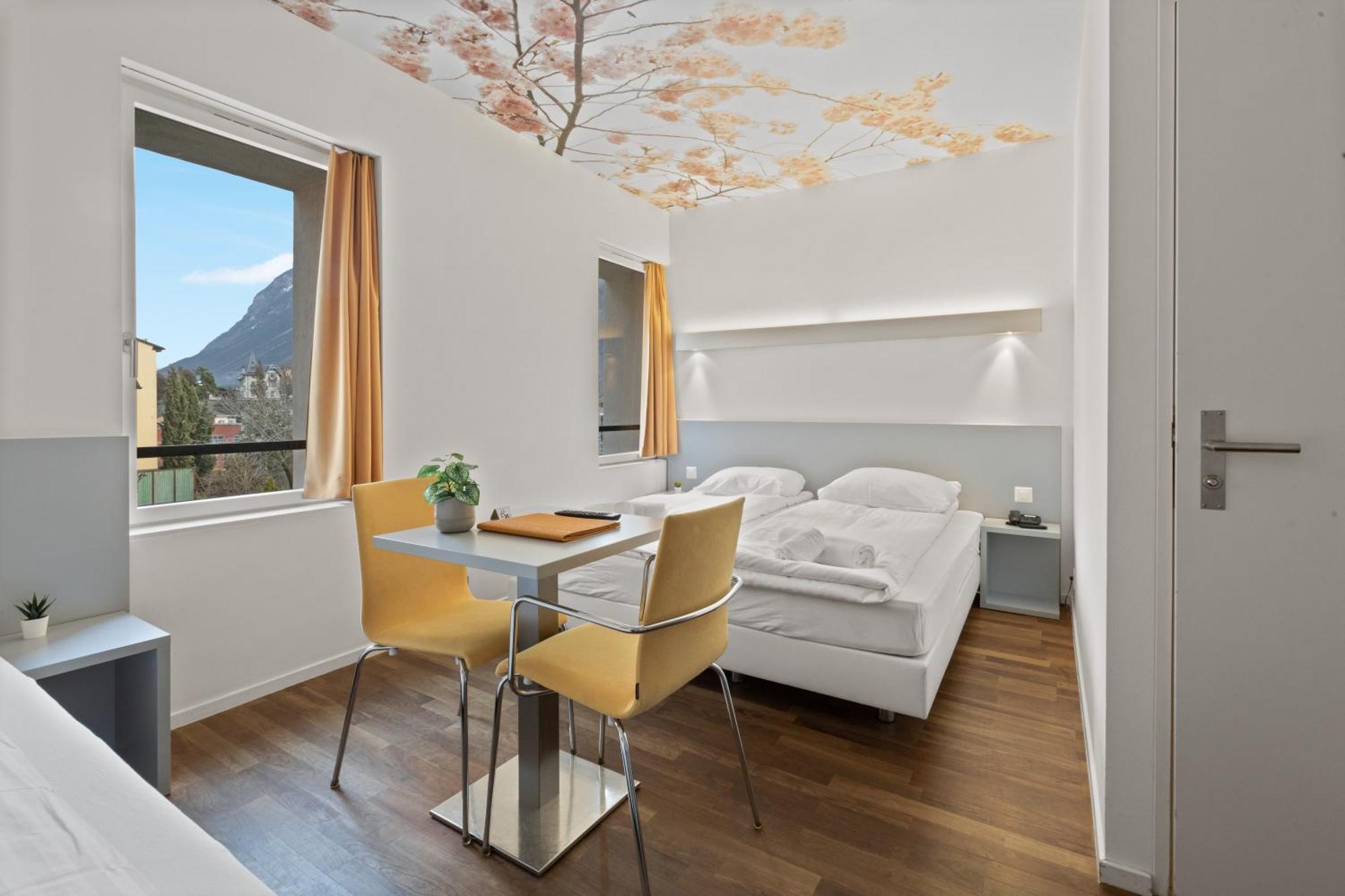 Hotel De La Poste Sierre Exterior photo